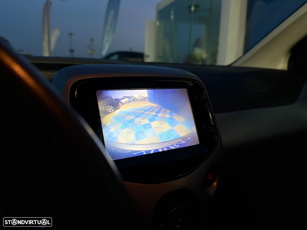Toyota Aygo 1.0 X-Cite - 9