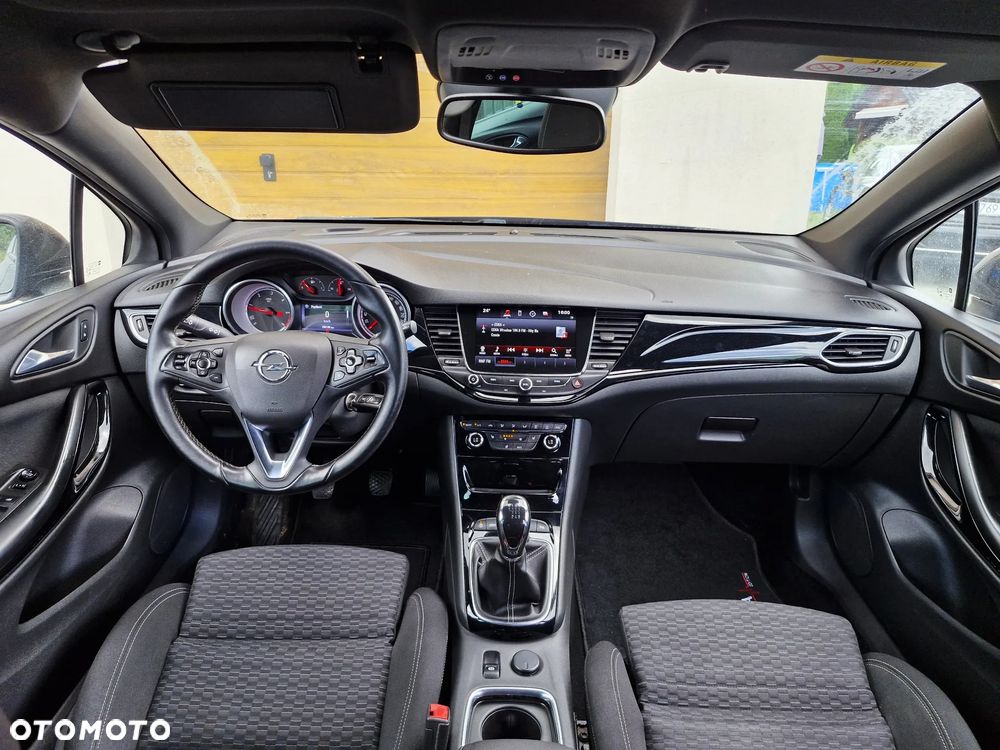 Opel Astra 1.6 D Start/Stop Innovation - 10