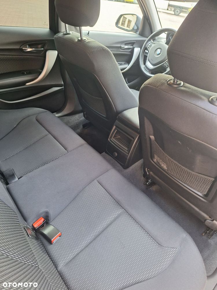 BMW Seria 1 116i Sport Line - 22