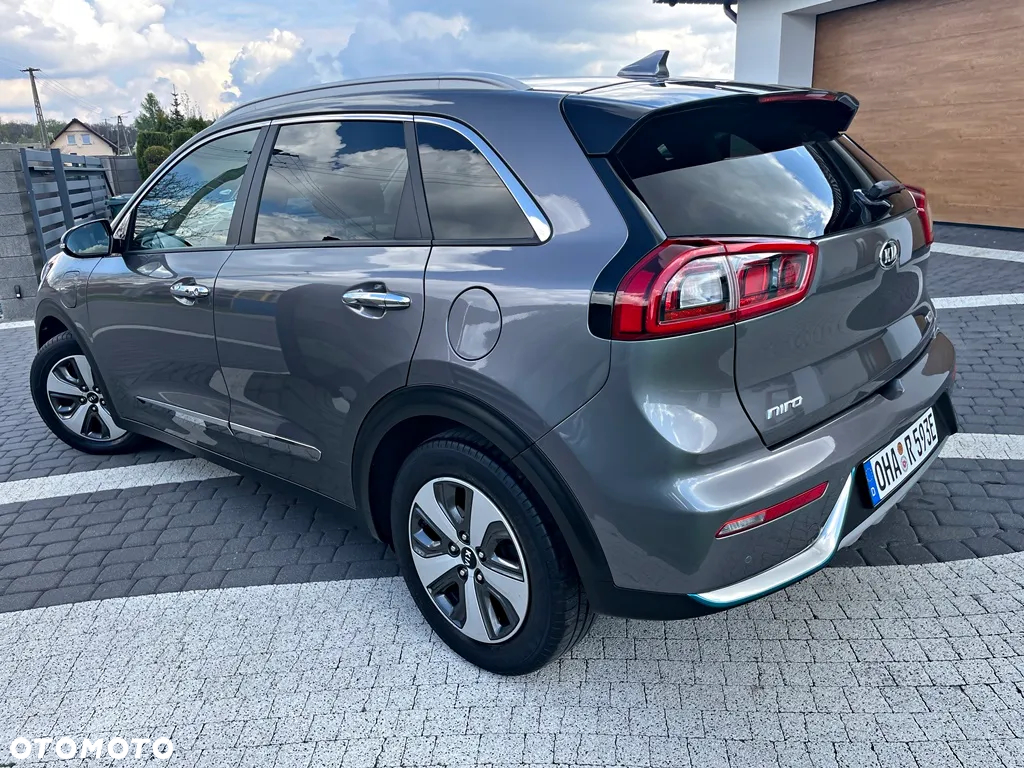 Kia Niro 1.6 GDI Hybrid L Business Line - 15