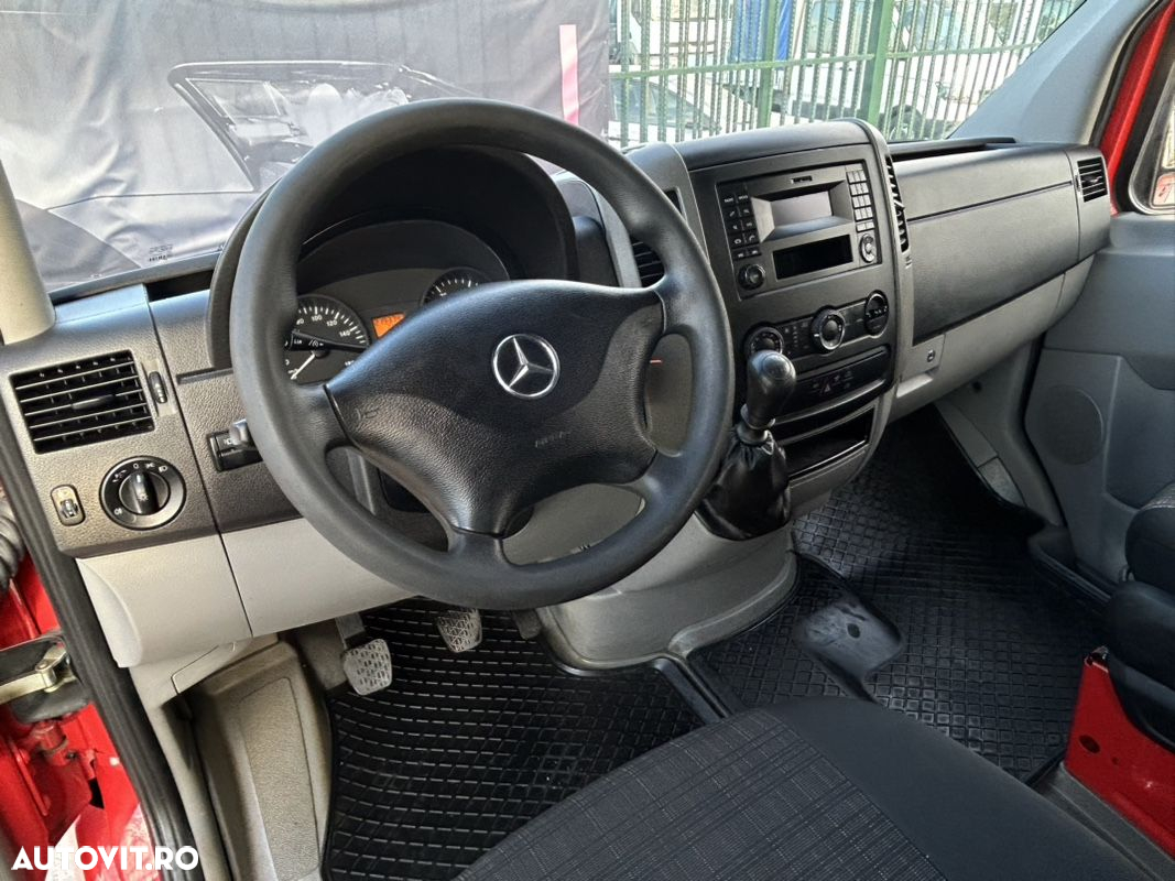Mercedes-Benz Sprinter DOKA 5 LOCURI 316 CDI - 29
