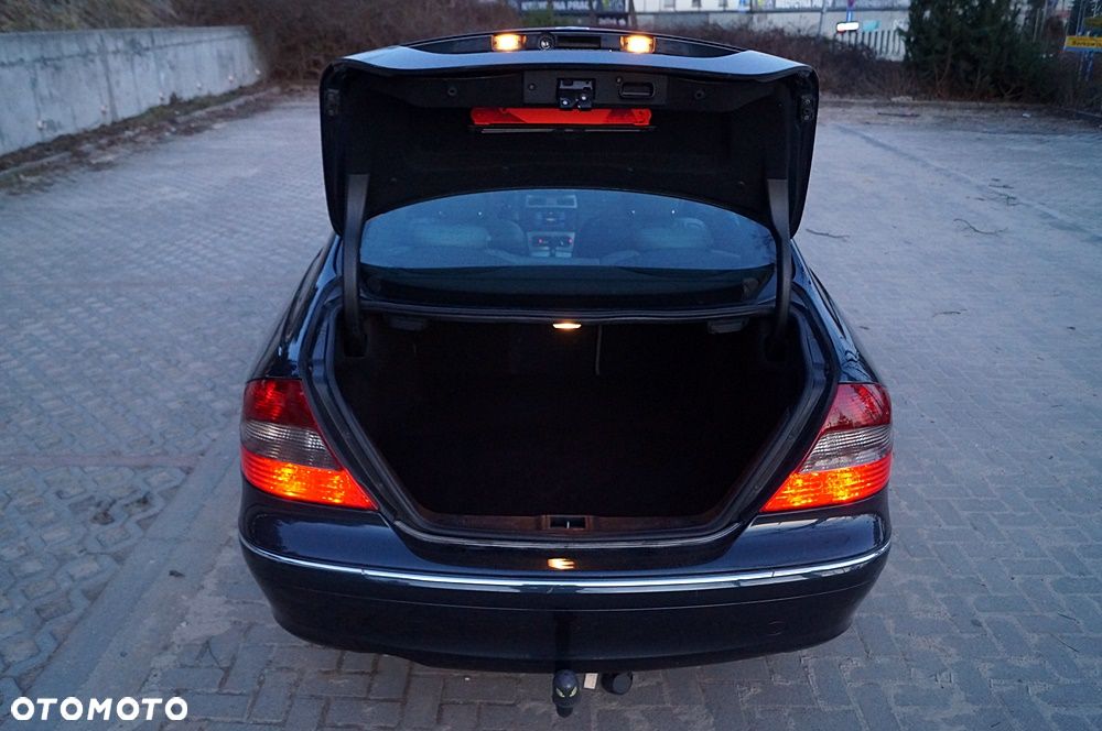 Mercedes-Benz CLK 220 CDI Automatik Avantgarde - 36