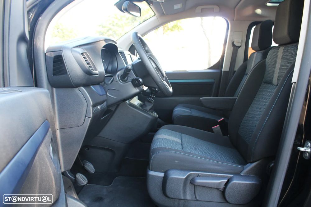 Peugeot Traveller 1.5 BlueHDi L2H1 Allure Standard - 44