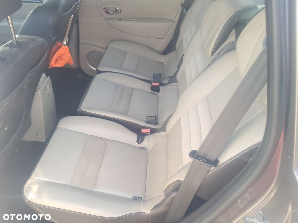 Renault Scenic dCi 150 Automatik Bose Edition - 11