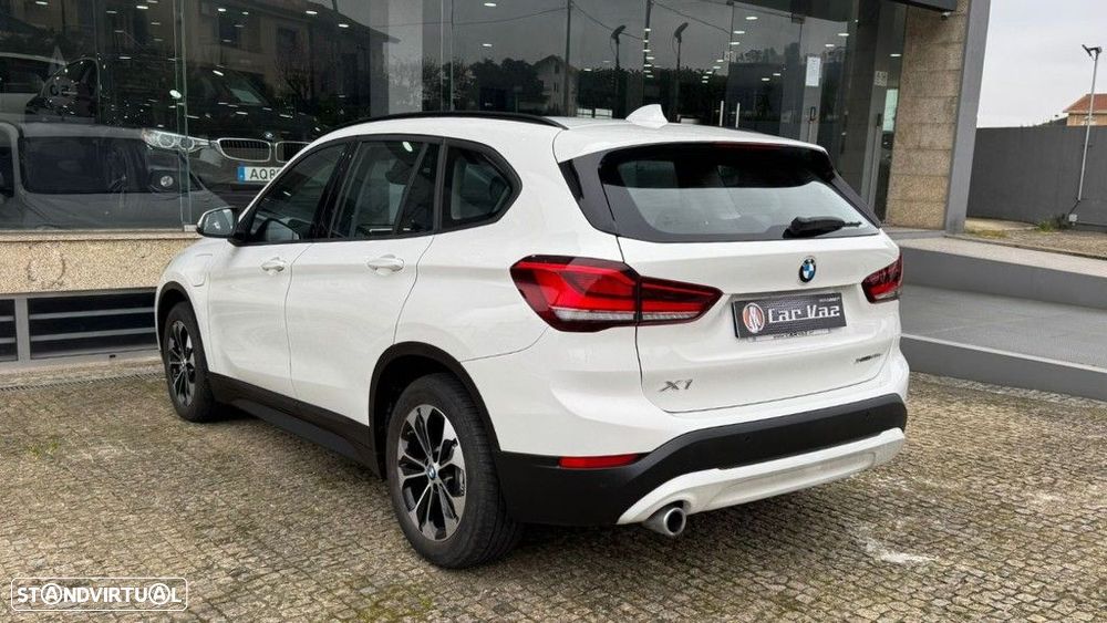 BMW X1 25 e xDrive - 8