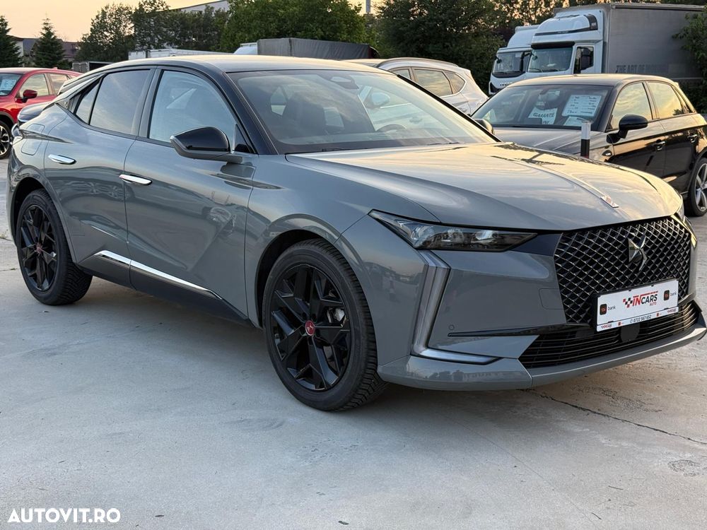 DS Automobiles DS 4 1.2 PureTech 130 S&S EAT8 PERFORMANCE LINE + - 2