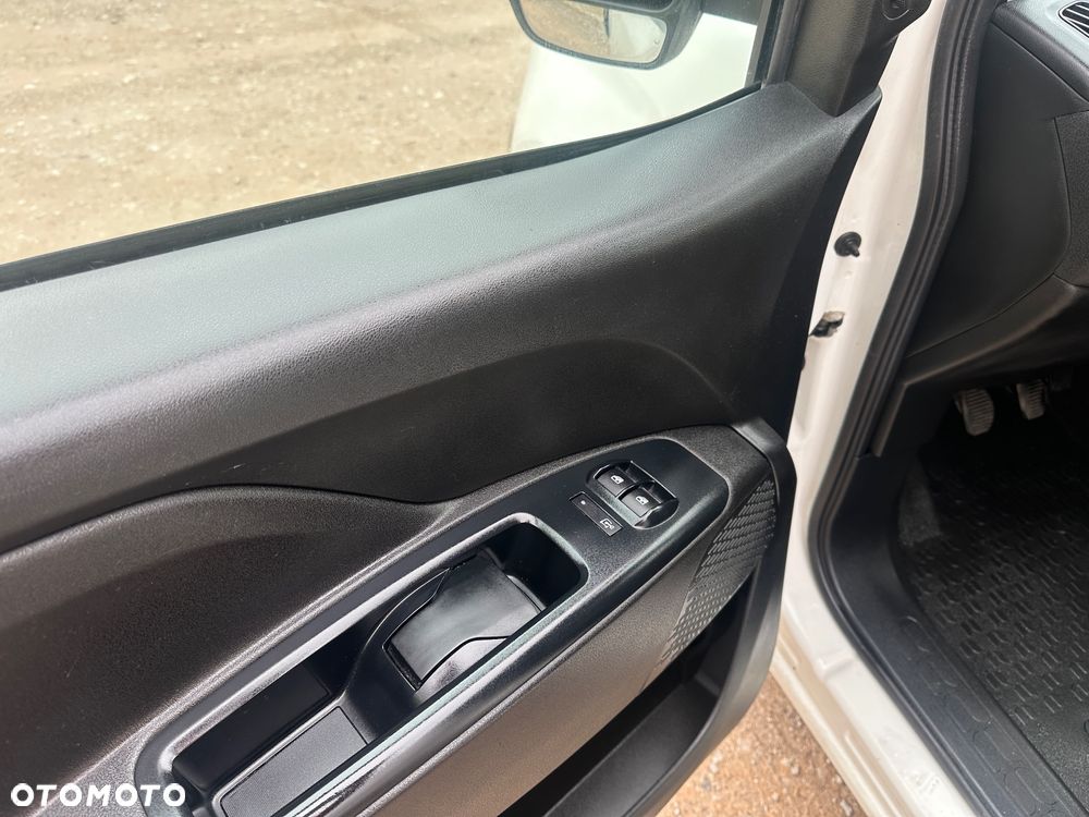 Fiat Doblo - 16