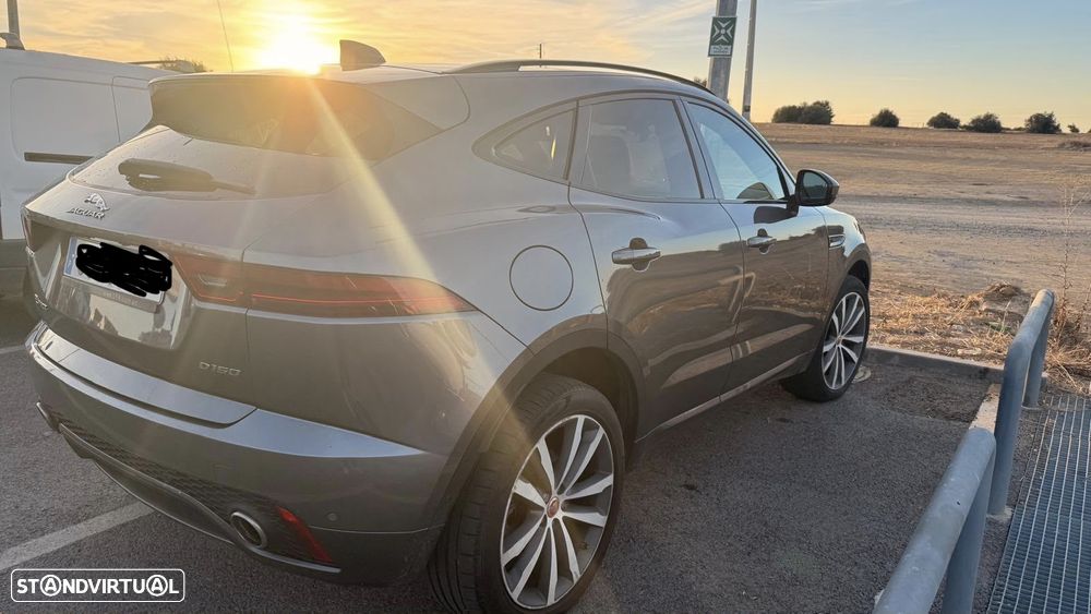 Jaguar E-Pace - 9