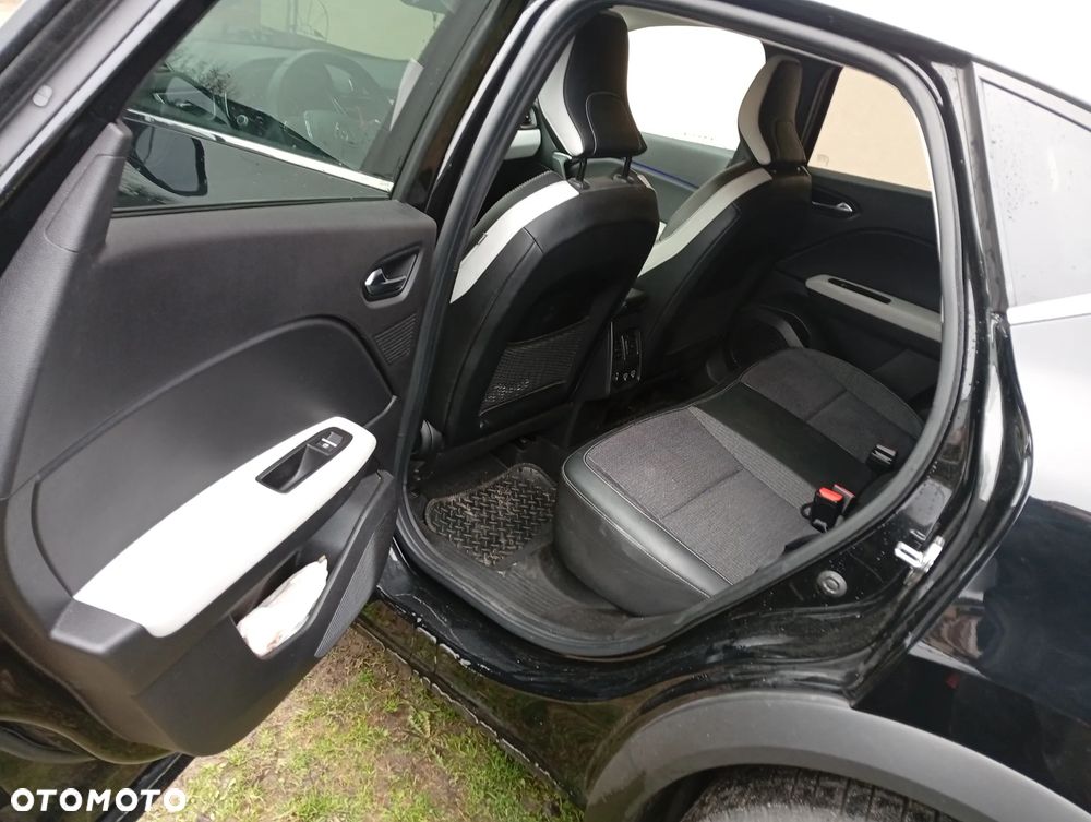 Renault Captur TCe Mild Hybrid 140 EDC GPF EVOLUTION - 13