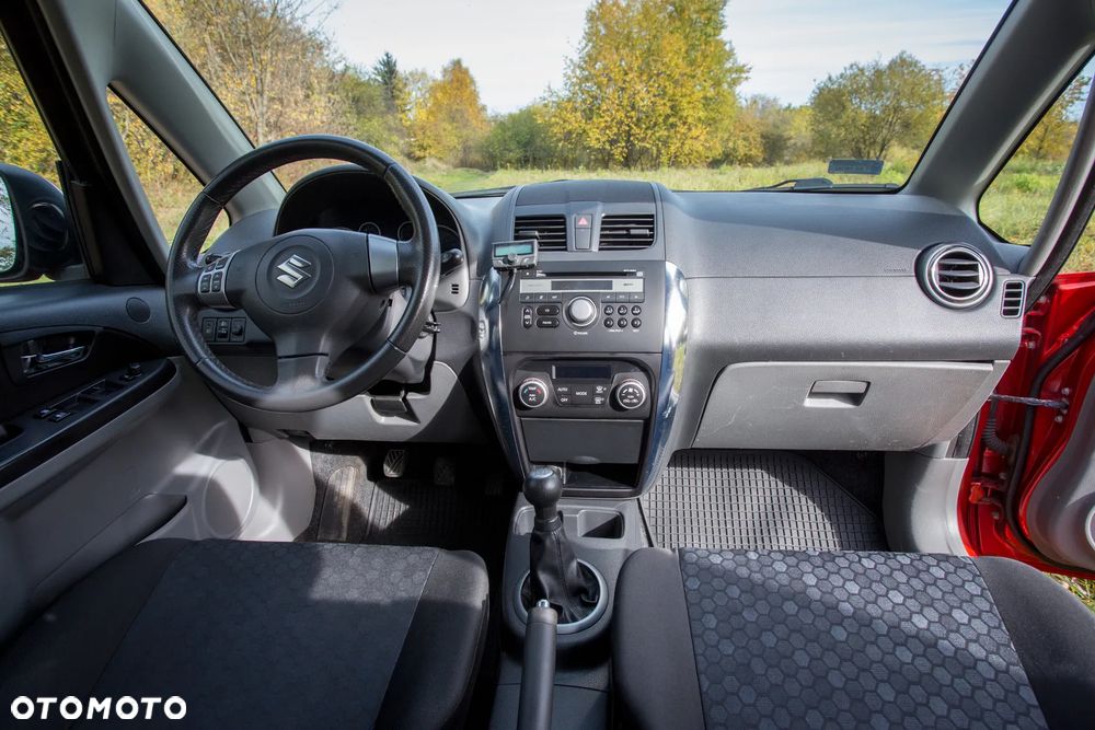 Suzuki SX4 - 14