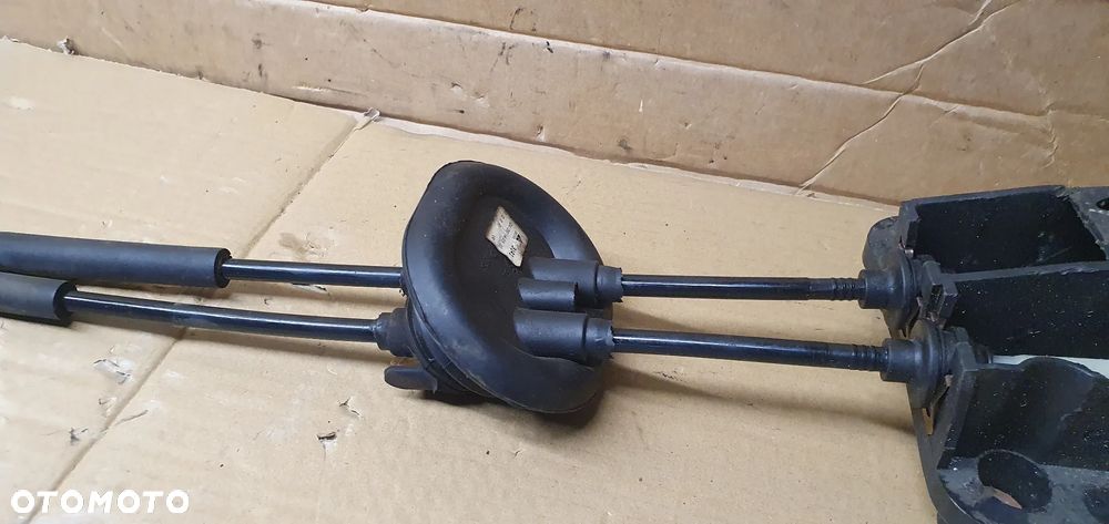Wybierak lewarek biegów linki Peugeot 307 9650994580 - 4
