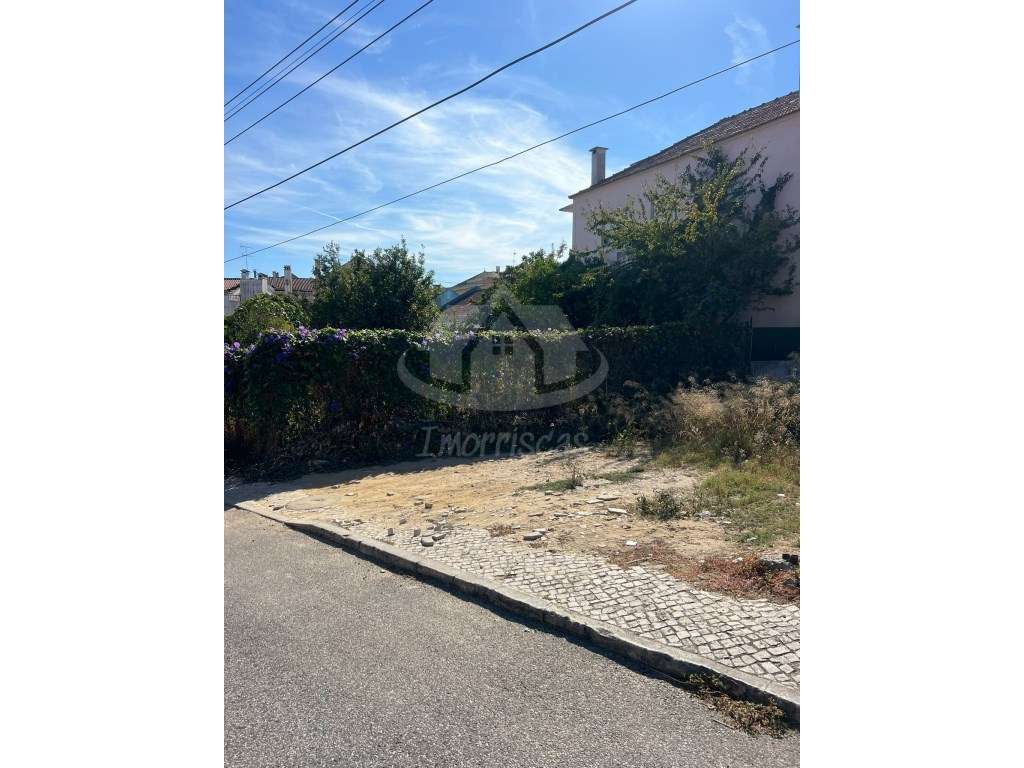 Terreno para construção de moradia isolada em Camarate - Grande imagem: 2/14