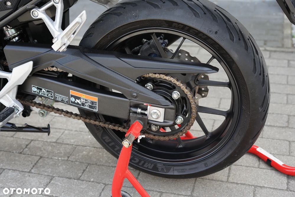 Honda CB - 26