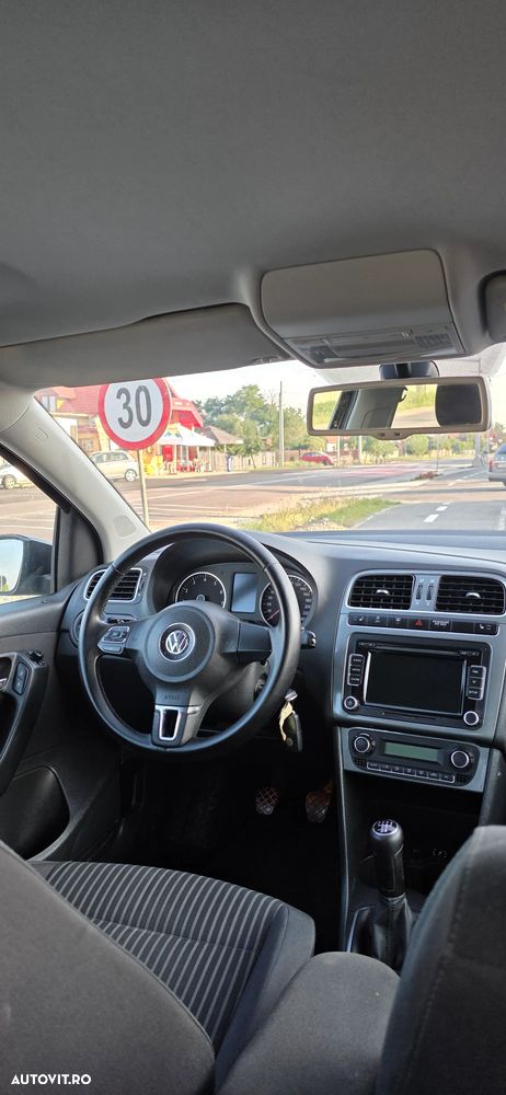 Volkswagen Polo 1.4 Life - 11