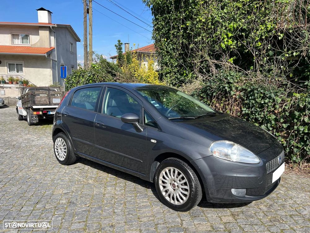 Fiat Grande Punto 1.2 Dynamic 280 - 4