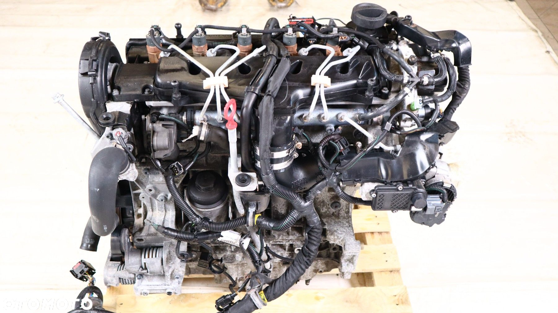 VOLVO V50 2.4 D5 SILNIK D5244T13 - 8