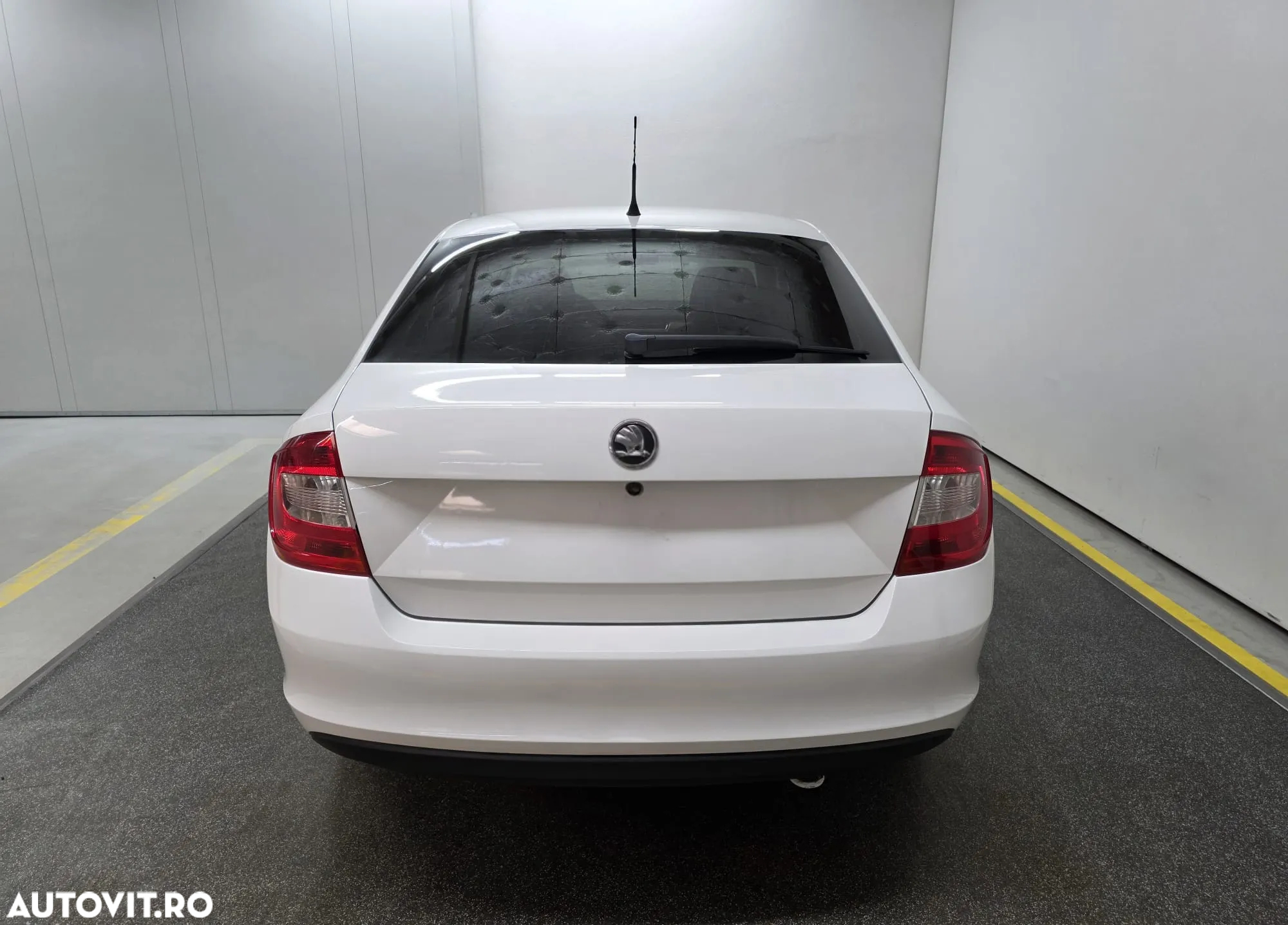 Skoda RAPID - 6