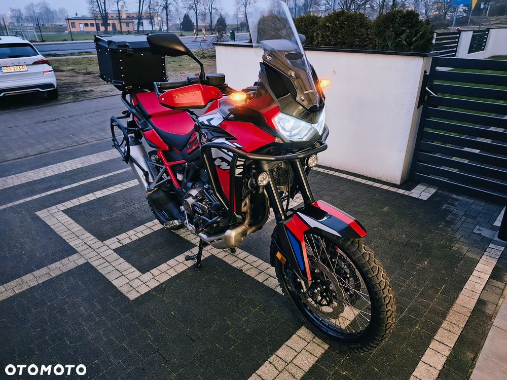 Honda CRF - 8