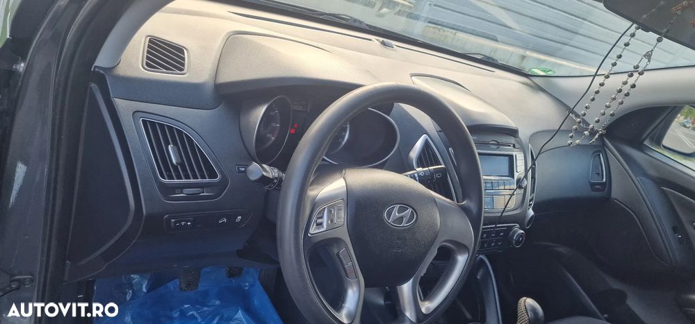 Hyundai ix35 2.0 MPI 2WD GL Classic - 4