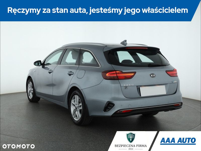 Kia Ceed - 5