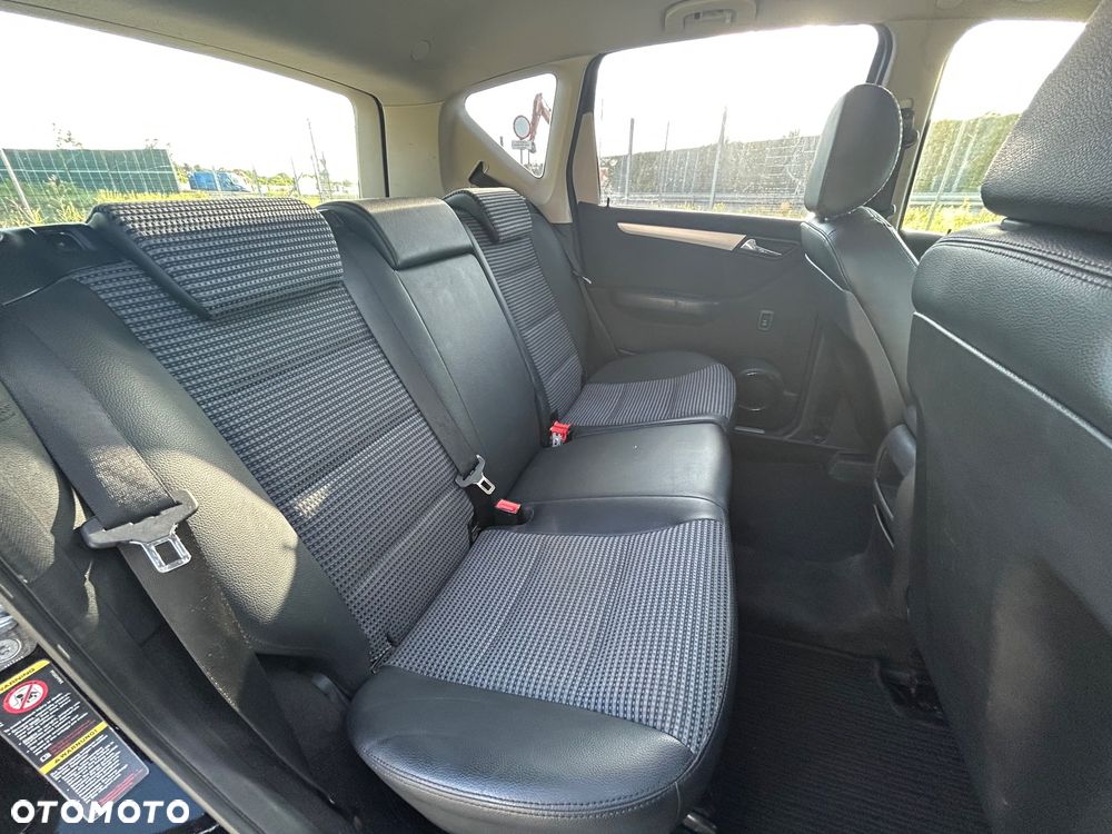 Mercedes-Benz Klasa A 180 CDI Avantgarde - 25