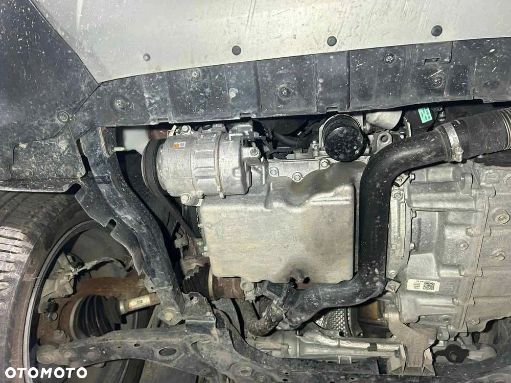 Ford Escape 2.0 EcoBoost AWD Titanium - 6