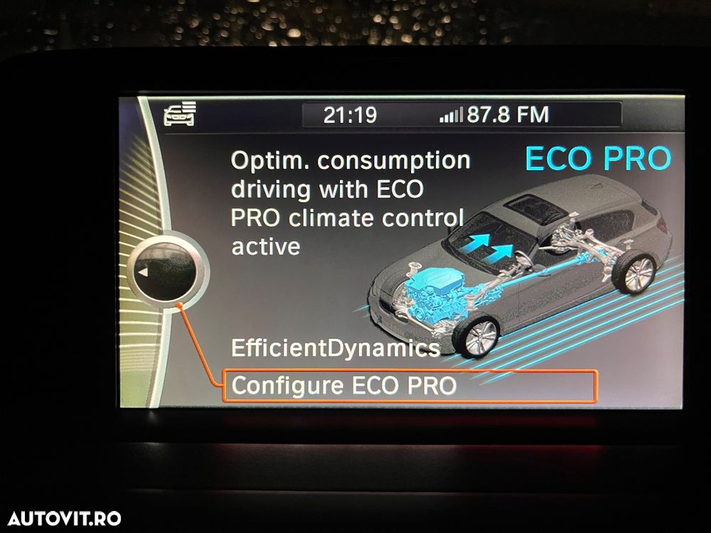 BMW Seria 1 120d Sport Line - 32