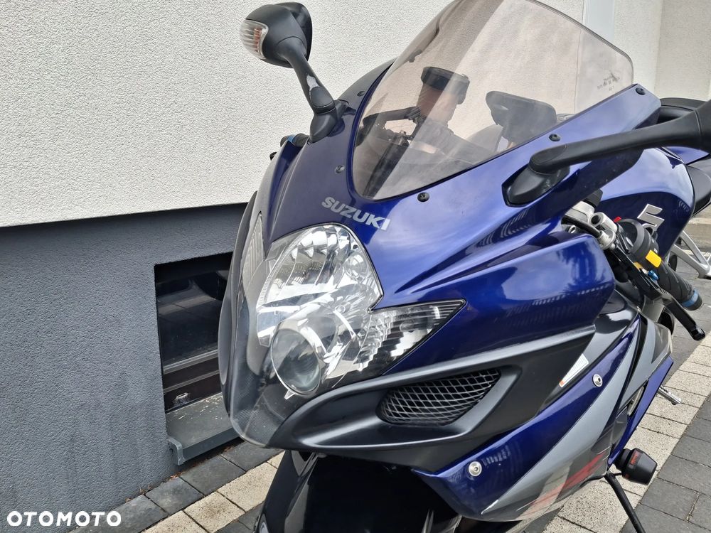 Suzuki GSX-R - 8