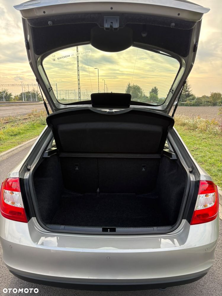 Skoda RAPID - 6