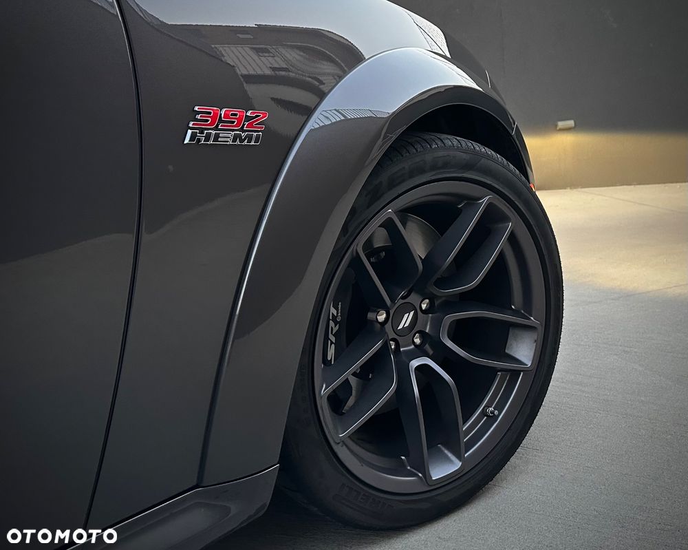 Dodge Charger 6.4 Scat Pack Widebody - 11