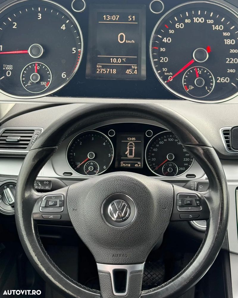 Volkswagen Passat Variant 2.0 TDI Blue TDI DSG Comfortline - 10