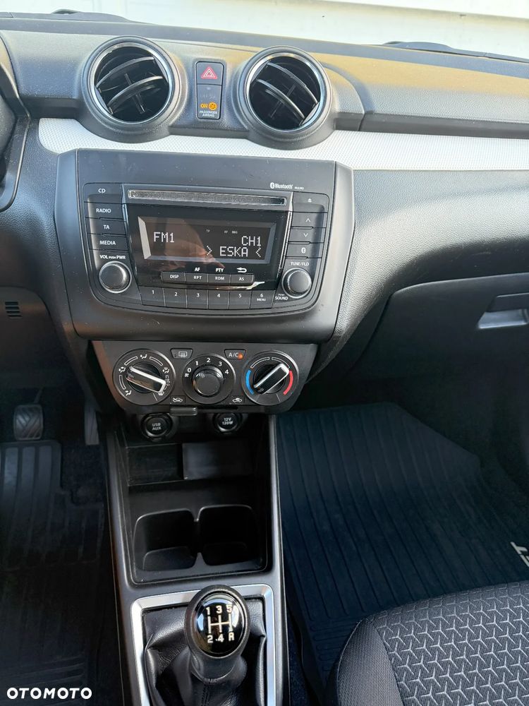 Suzuki Swift 1.2 Dualjet SHVS Elegance - 12