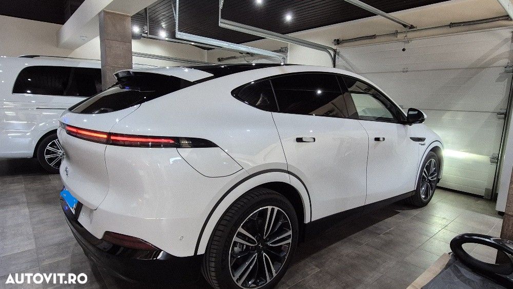 Xpeng G6 - 2