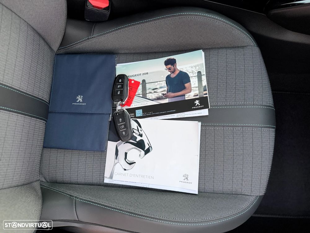 Peugeot 208 1.2 PureTech Allure Pack - 14