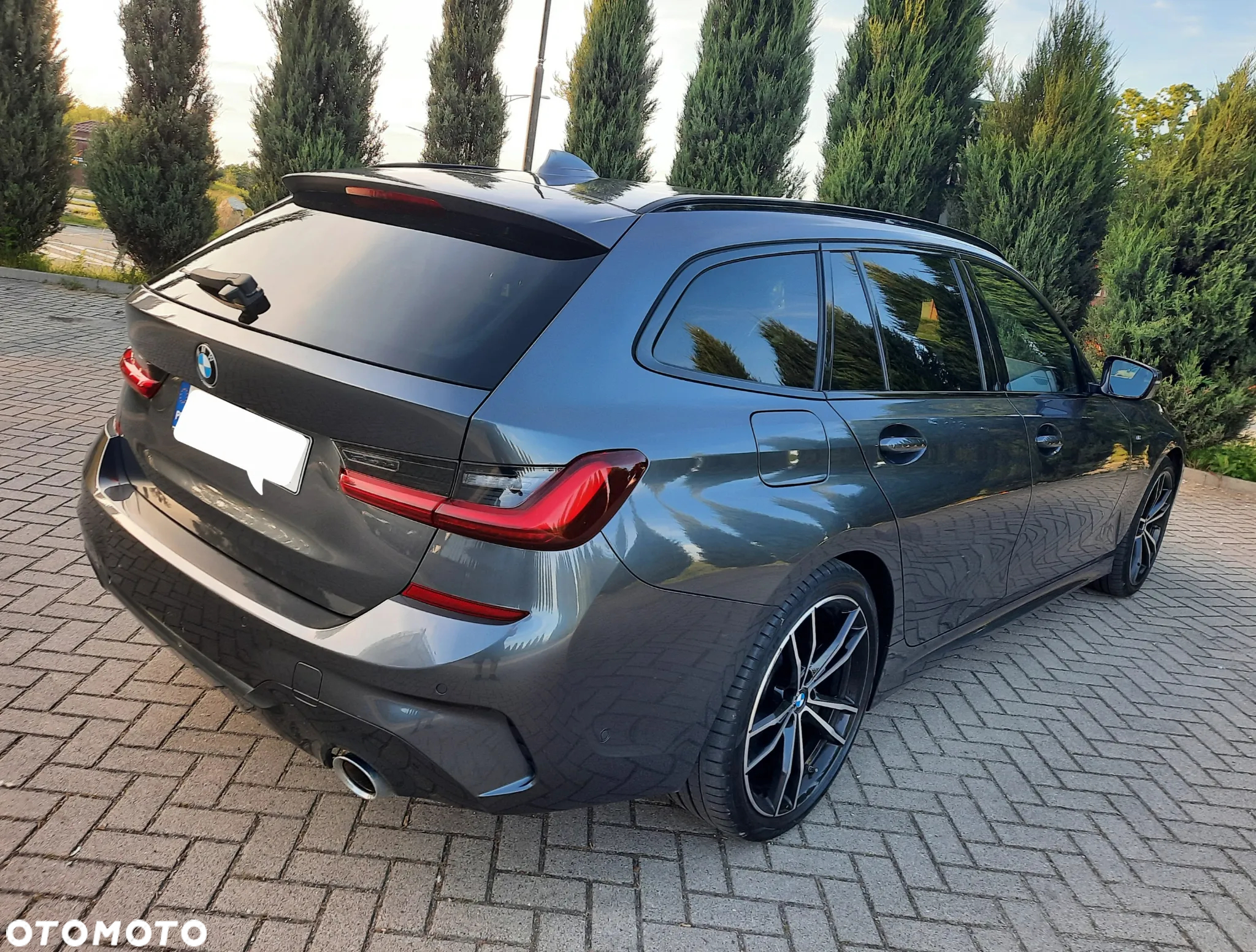 BMW Seria 3 320d xDrive M Sport sport - 9