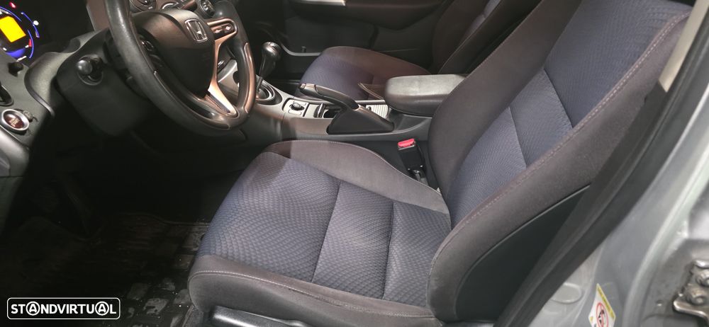 Honda Civic 1.4 i-VTEC Sport Edition - 19