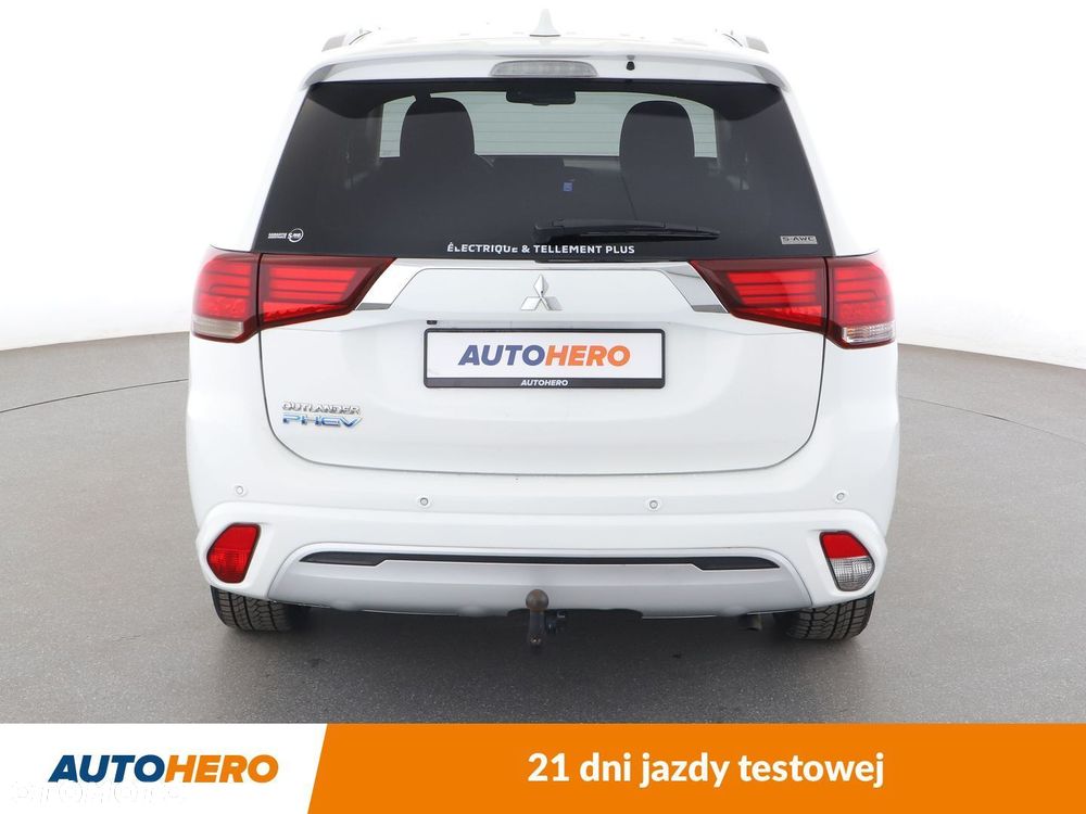 Mitsubishi Outlander - 5