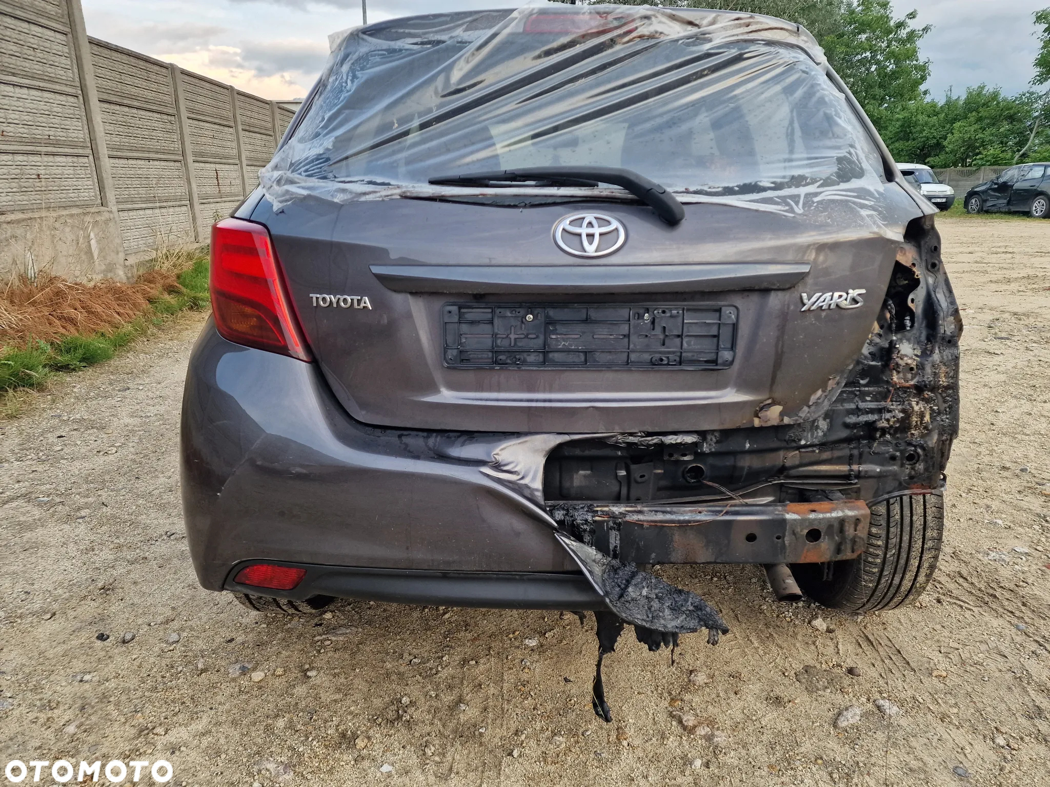 Toyota Yaris - 19