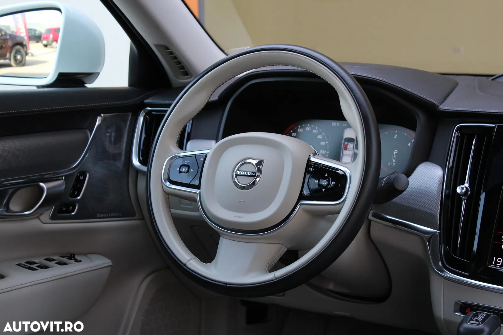 Volvo S90 D5 AWD Inscription - 22