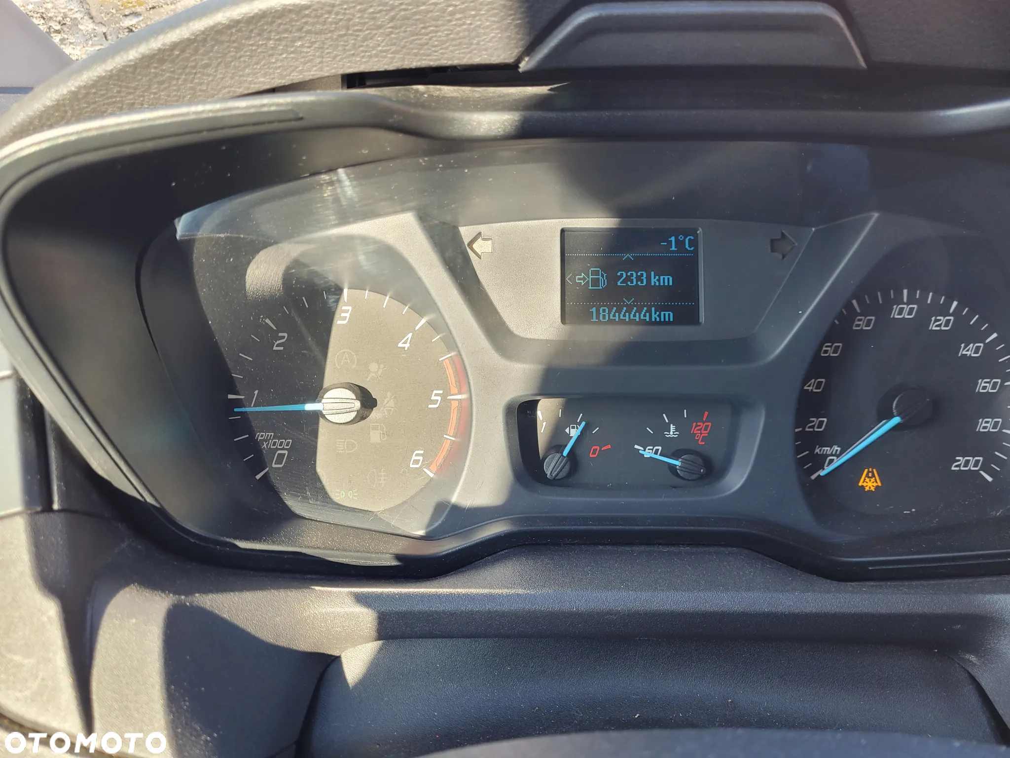 Ford Transit - 19