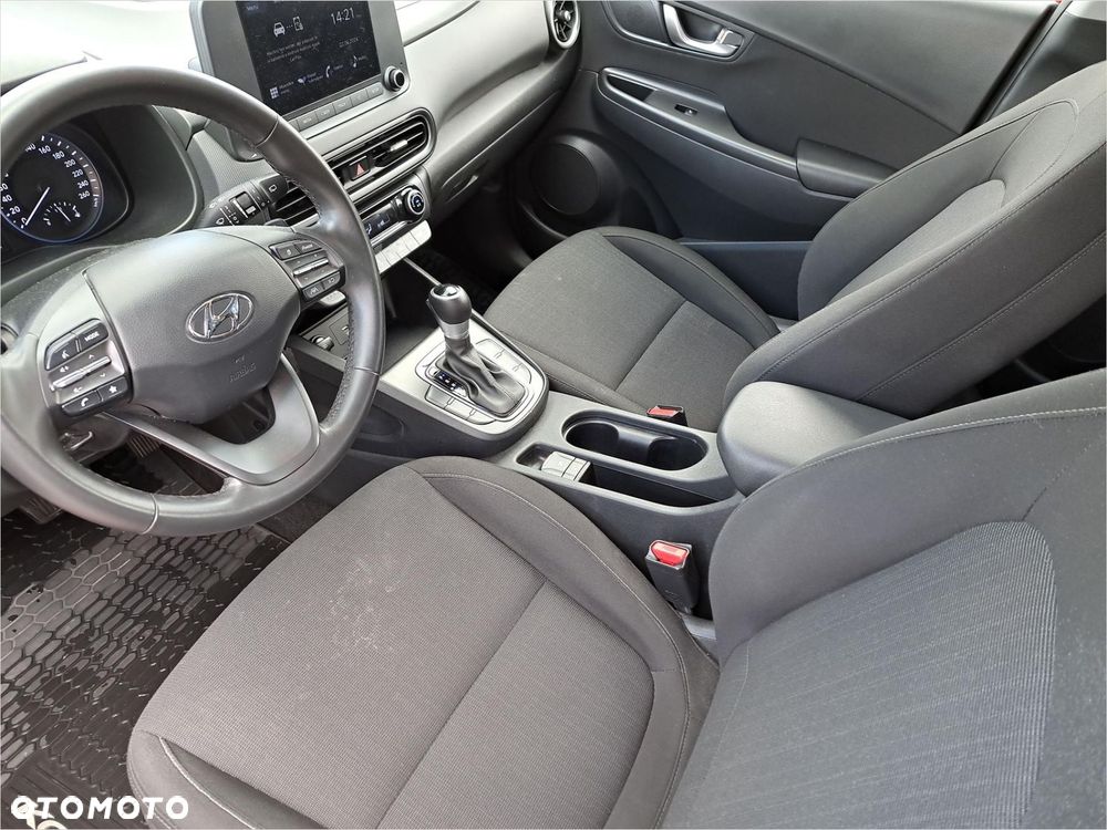 Hyundai Kona - 9
