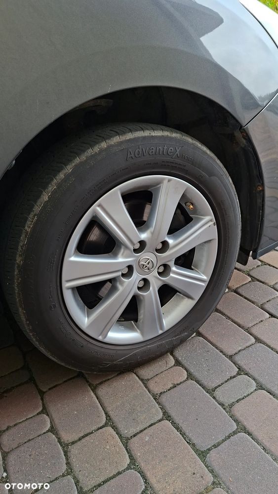 Toyota Verso 1.6 D-4D Premium EU6 - 8