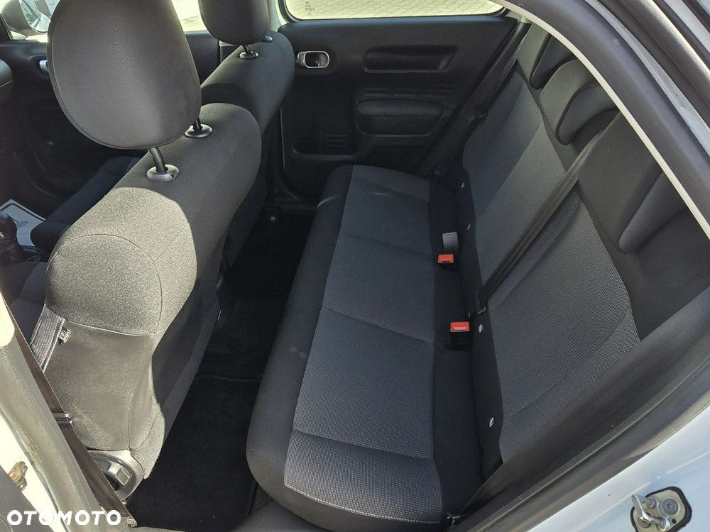 Citroën C4 Cactus - 19