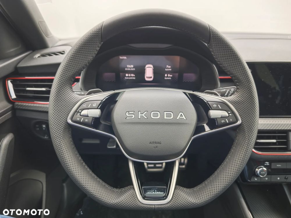 Skoda Kamiq 1.0 TSI Monte Carlo DSG - 21