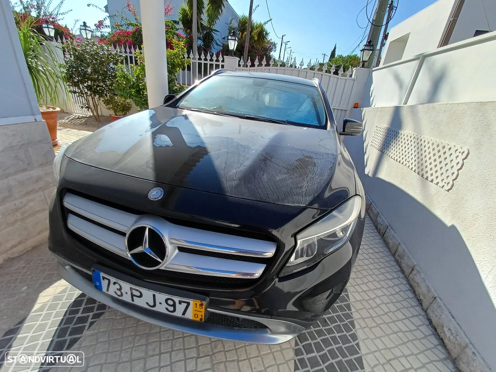 Mercedes-Benz GLA 180 CDI Urban - 15