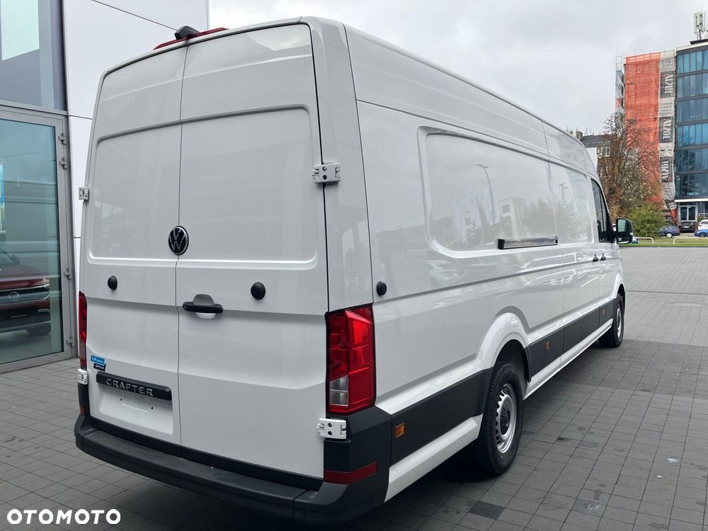 Volkswagen Crafter 35 2.0 TDI L5H3 4490L 177 KM - 10