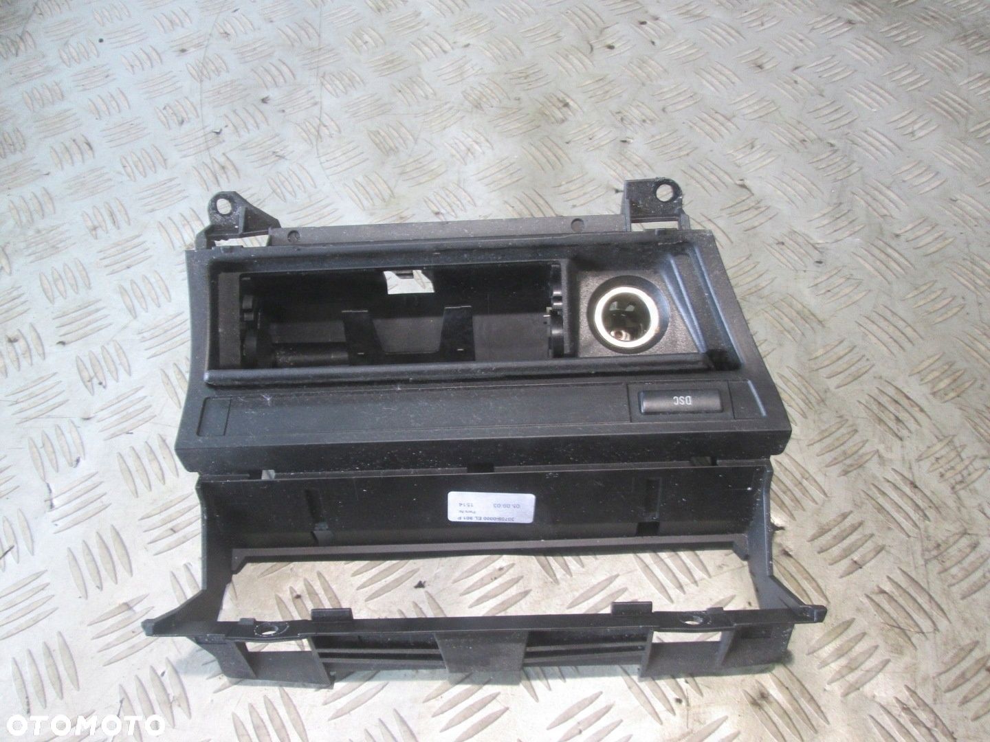 POPIELNICZKA PRZÓD PRZYCISK DSC BMW E46 - 1