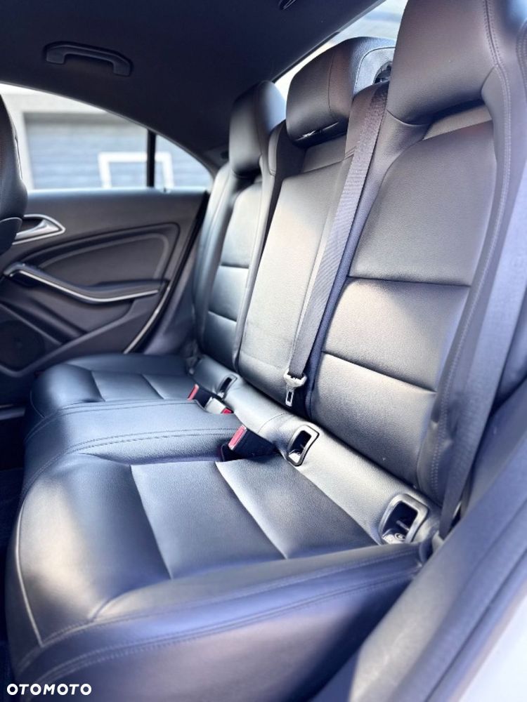 Mercedes-Benz CLA - 19