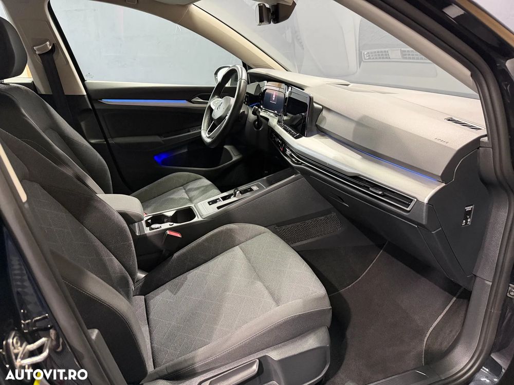 Volkswagen Golf 1.0 eTSI DSG MHEV Life - 21