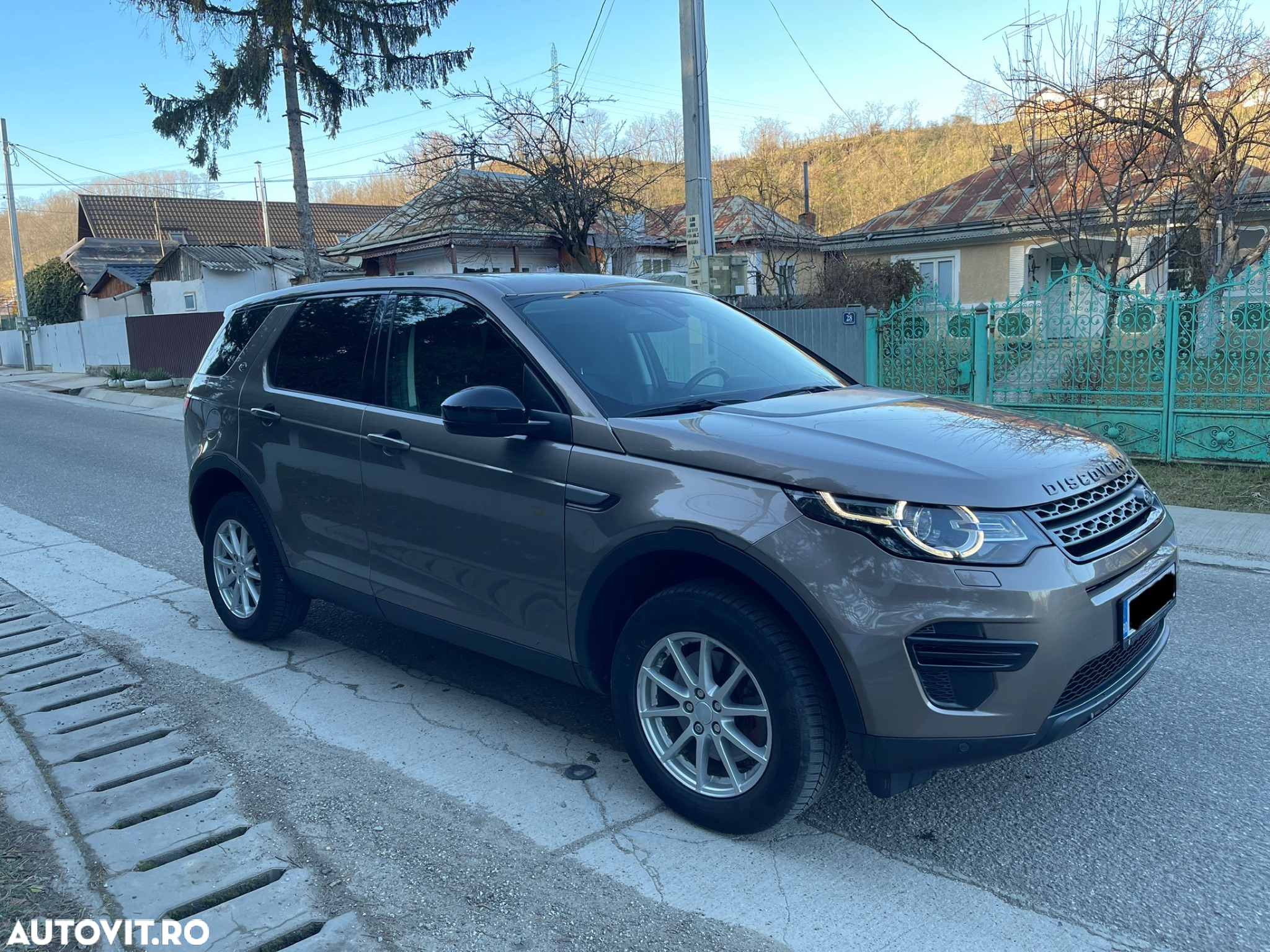 Land Rover Discovery Sport - 2